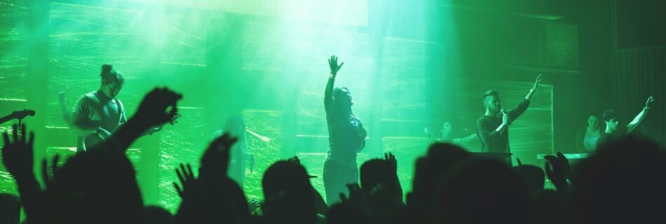 praise song lyrics